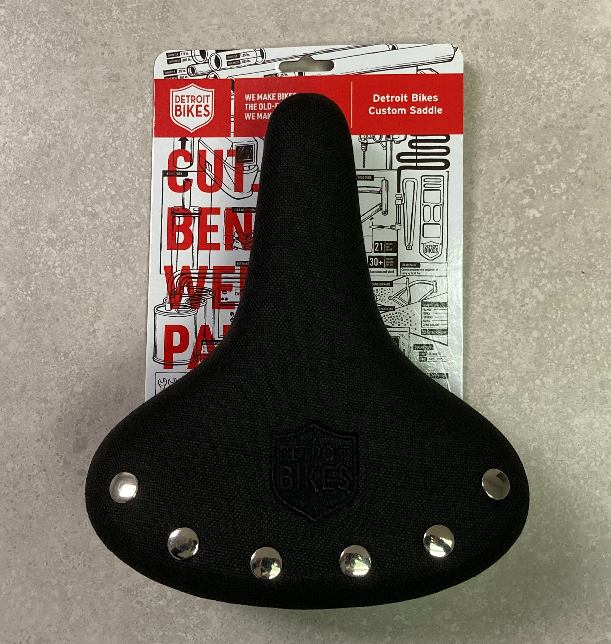 Panier Vélo Detroit Bikes Par Peterboro – Petit, Noir, Bois, Guidon Avant